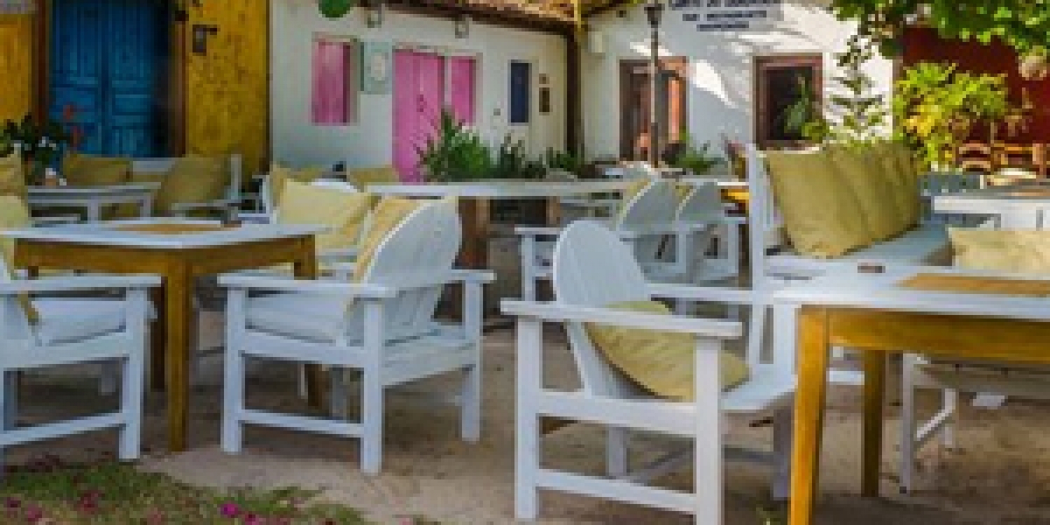 BARES E RESTAURANTES - TRANCOSO