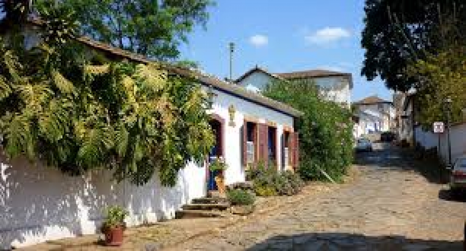 IMOBILIÁRIAS - TIRADENTES