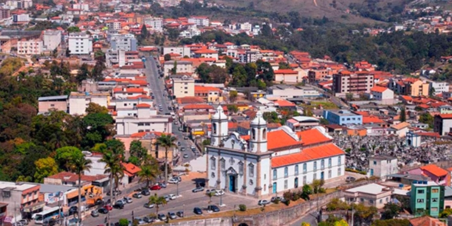 FARMÁCIAS E DROGARIAS - BARBACENA