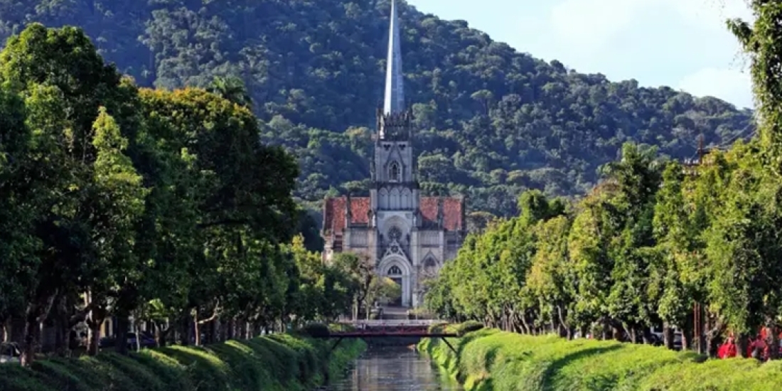 ONDE SE HOSPEDAR EM PETRÓPOLIS